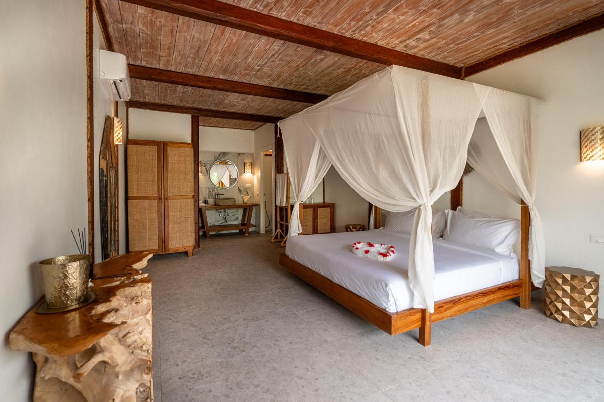 Sensations Eco-Chic Hotel Pwani Mchangani Buitenkant foto